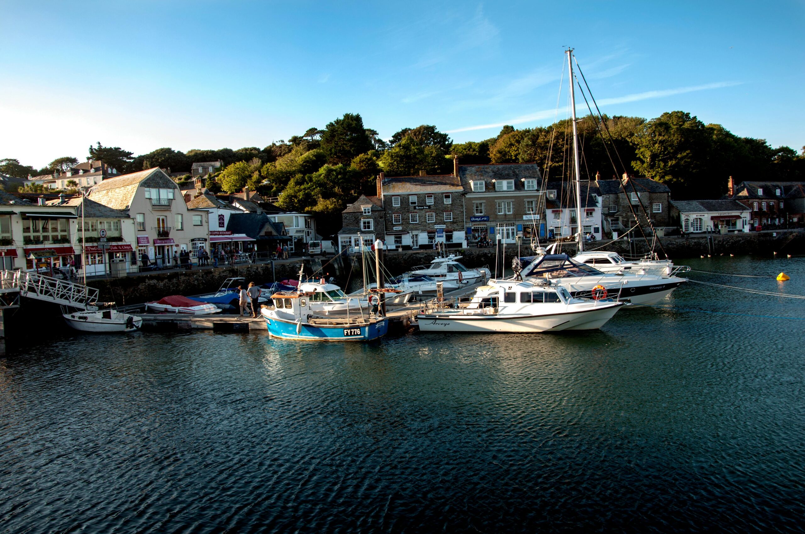 How Traditional British Boatbuilding Techniques Shape Modern Icons - Fairey Marine